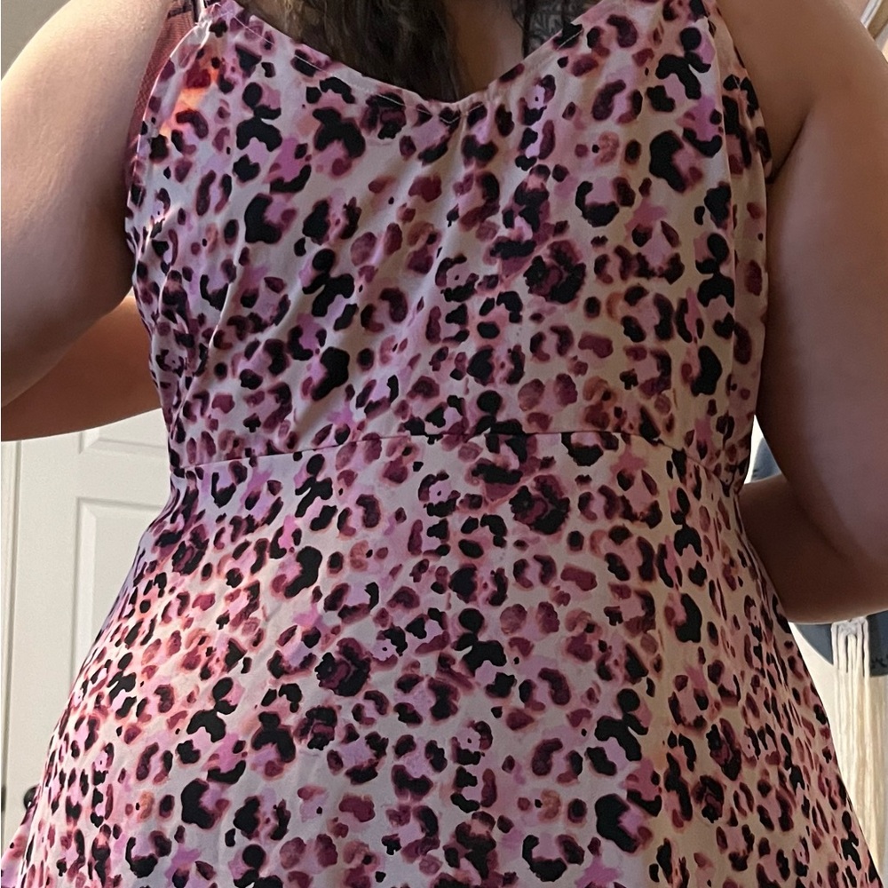Pink Leopard Tank 4 - Picture 2 of 2